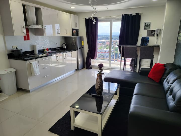 Kandi Tower 3, premium 1BR with 2CR & 2 balcony. Apartments for Rent