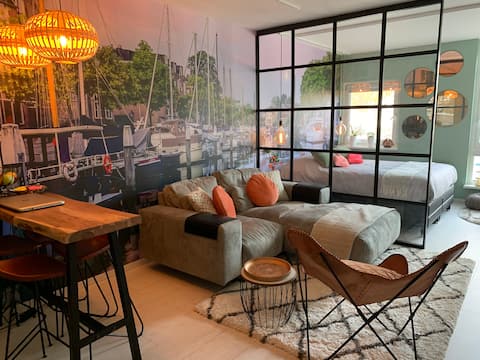 Luxurious mini loft historical center Dordrecht