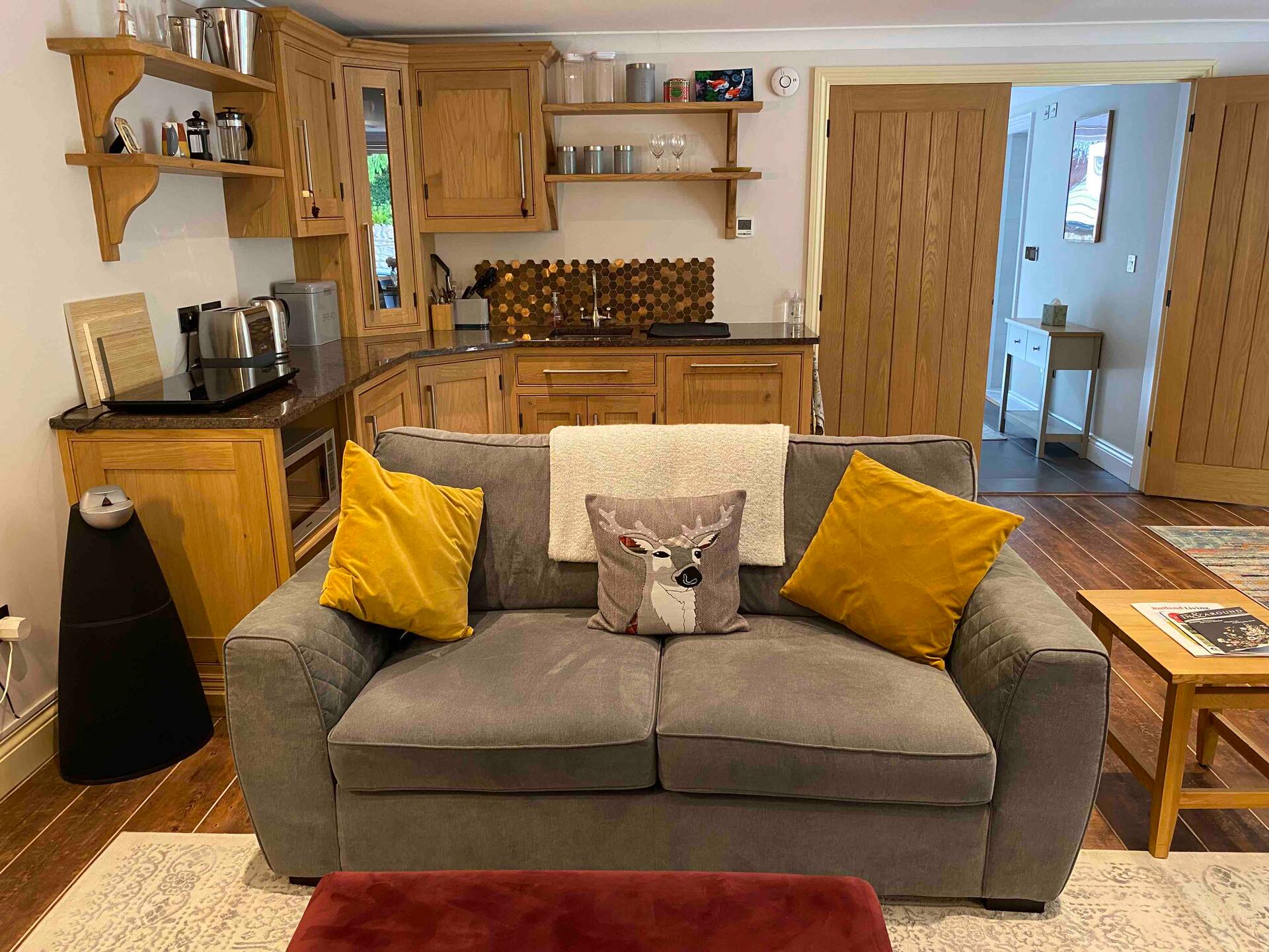 Bridge House Apartment. Luxury and cosy self contained apartment. — photo 2