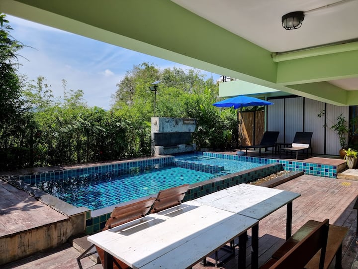 Family room in Praram's house (Private pool villa) Nature lodges for Rent in Hat Yai, Songkhla