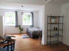 Quiet%2C+cozy+apartment+near+Park+Sanssouci