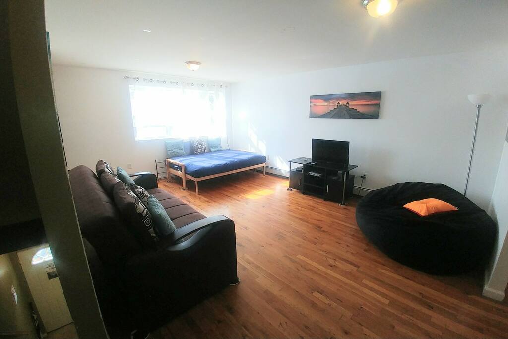 Dynamic Living Room