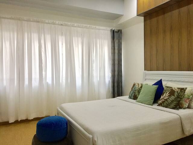 Urban Living at 332 Cedar Peak