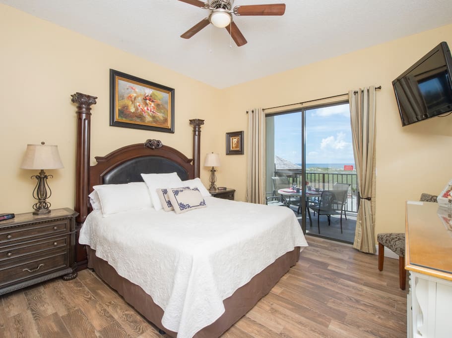 Master Bedroom Ocean front