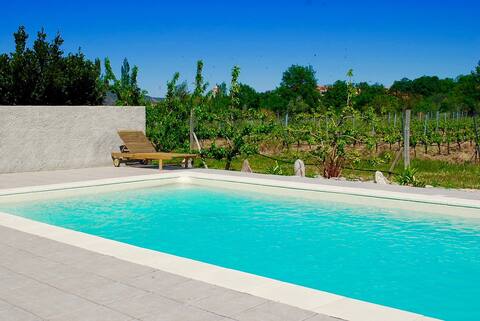 'Mas Anton' - Gîte de Vigneron avec Piscine, Vinça