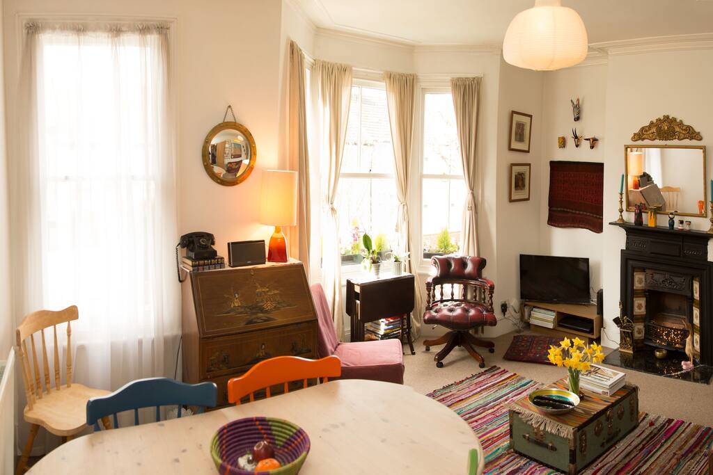 Dining/living room