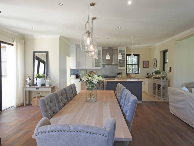 Sunset cove is the perfect scenic getaway. gallery image 5