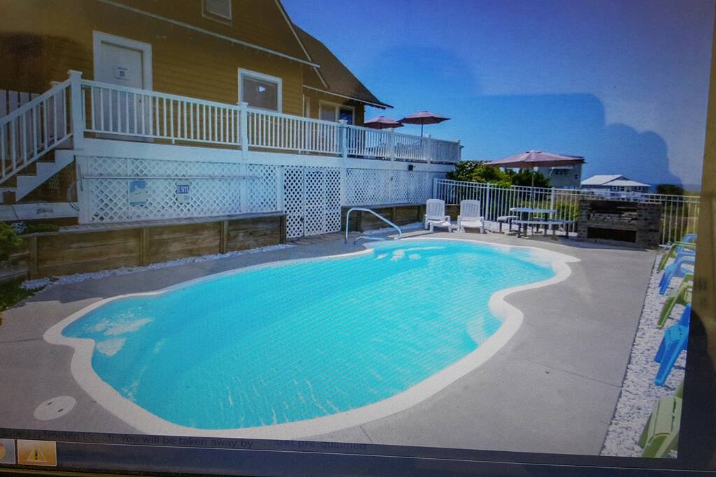 Private Swimming Pool