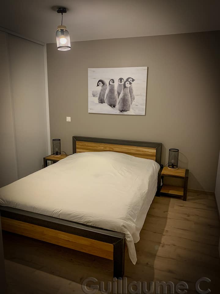 საძინებელი 1