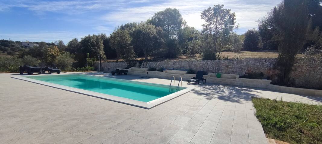 Struttura intera di 350 mq gallery image 2