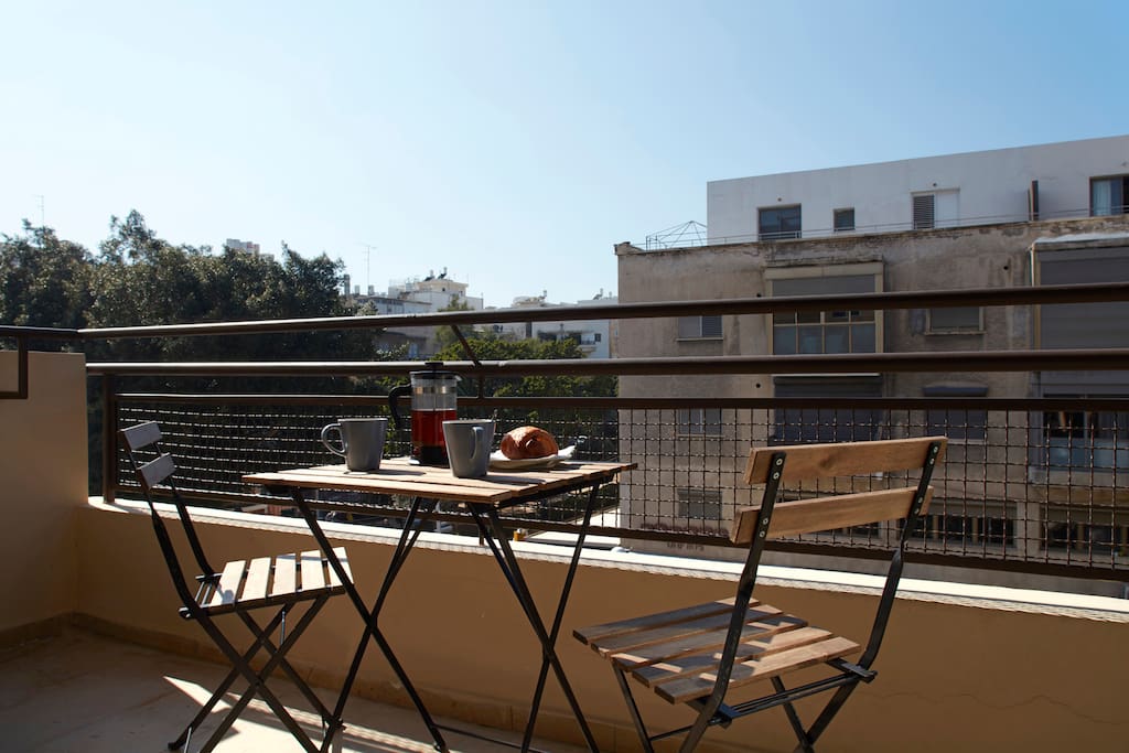 Lovely terrace overlooking Dizengoff and Ben Gurion Boulevard.