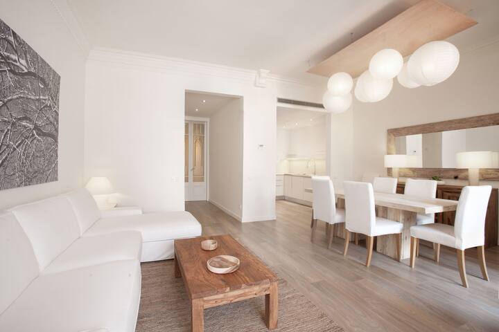 Casanova Eixample 4 bedrooms apartment gallery image 2
