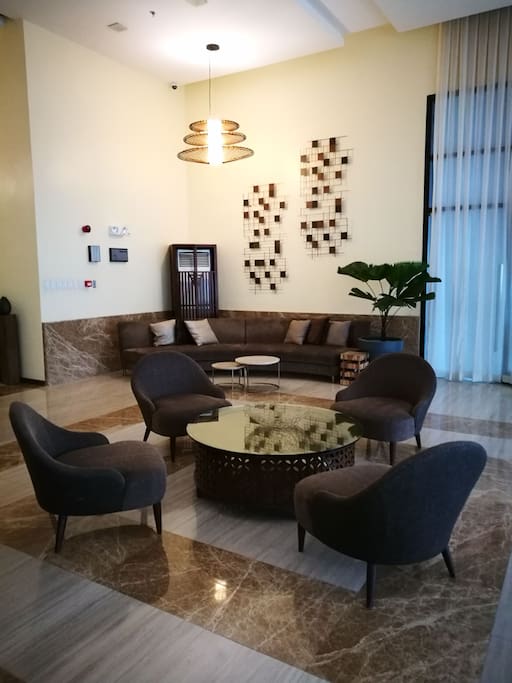 the spacious and luxurious lobby