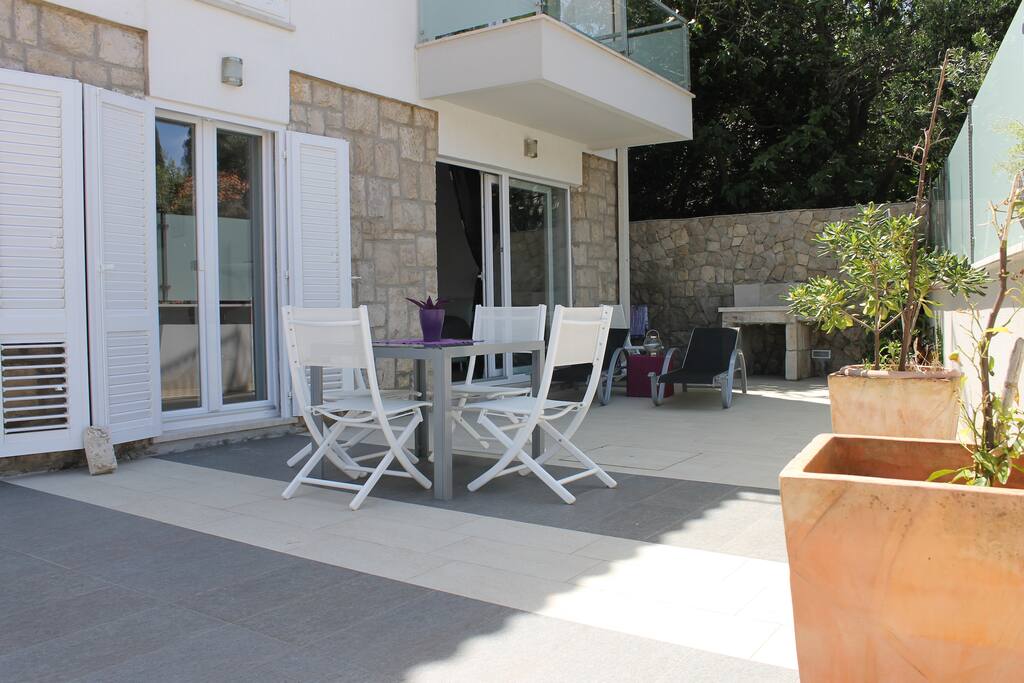 Spacious private terrace