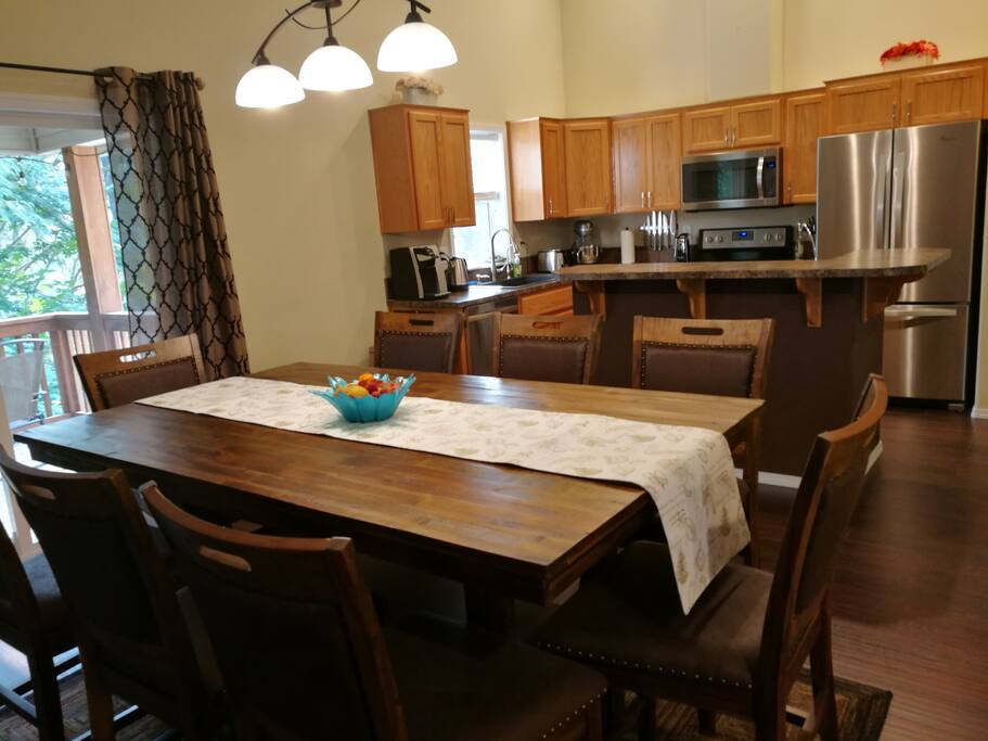 Cook a meal on all-new stainless steel appliances. Enjoy a fresh cup of coffee from the Keurig machine, or make your favorite desert using the professional Kitchenaid mixer.