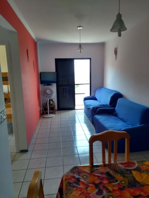 Sala com um Sofá 3 lugares e 1 sofá cama de 2 lugares