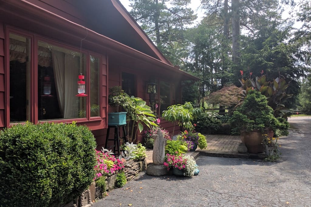 The Guesthouse