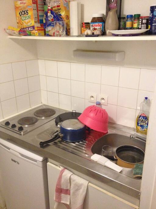 Kitchenette.