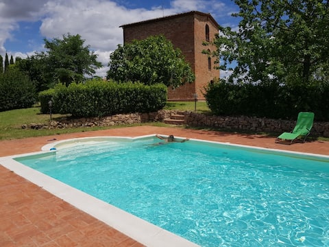 ! Private! pool & panoramic View on San Gimignano