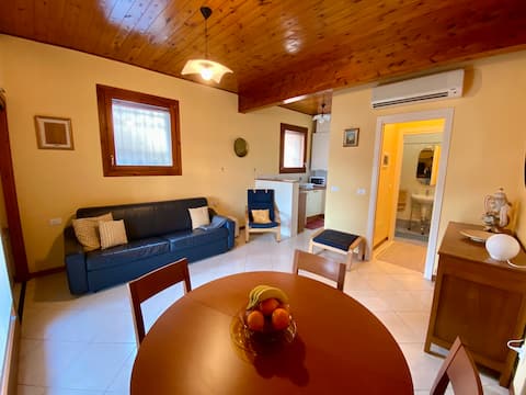 Successful Airbnb property: Il porticello, lakefront loft with a unique view in Toscolano Maderno