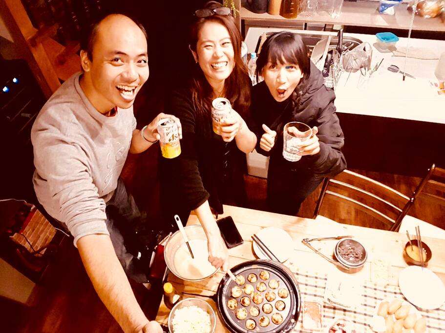 Takoyaki lesson with Miho
(Must be booked one month in advance)