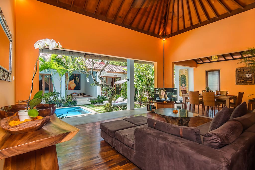 Open living facing to the pool area