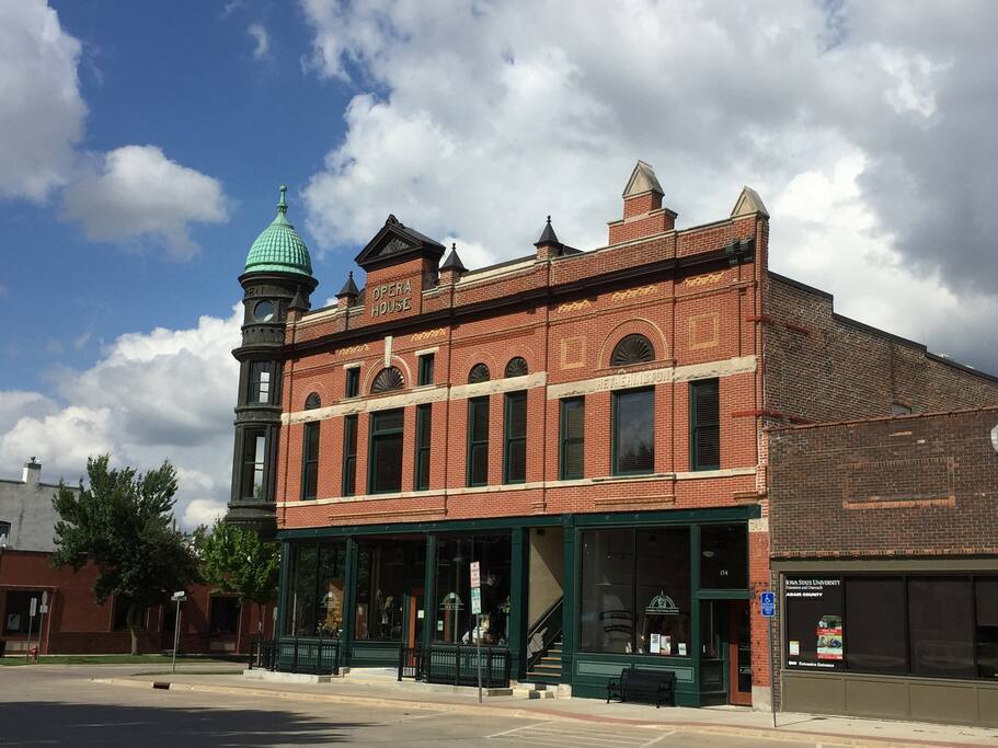 Warren Cultural Center in Greenfield, Iowa, United States