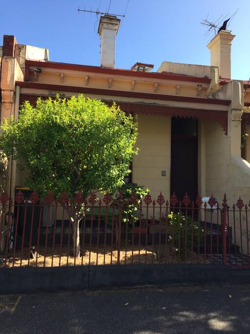 private north facing Victorian Terrace in quiet, leafy Carlton North within walking distance to Rathdowne Village