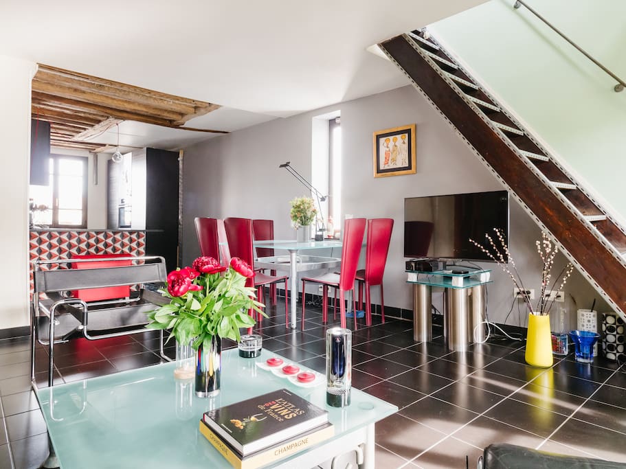 2nd salon and kitchen