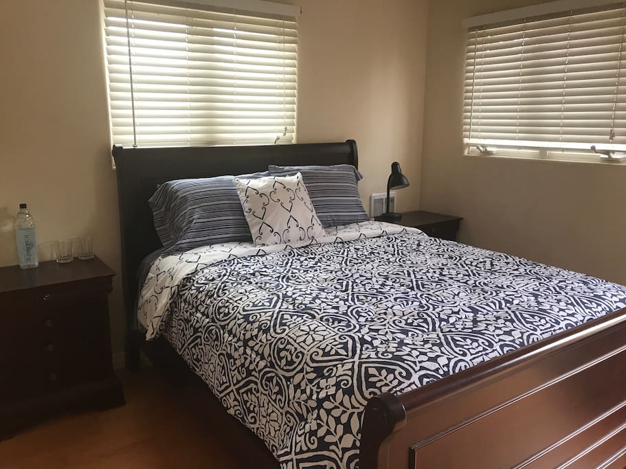 Queen bed