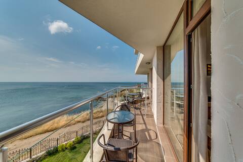 Apartcomplex Golden Bay - Studio 310