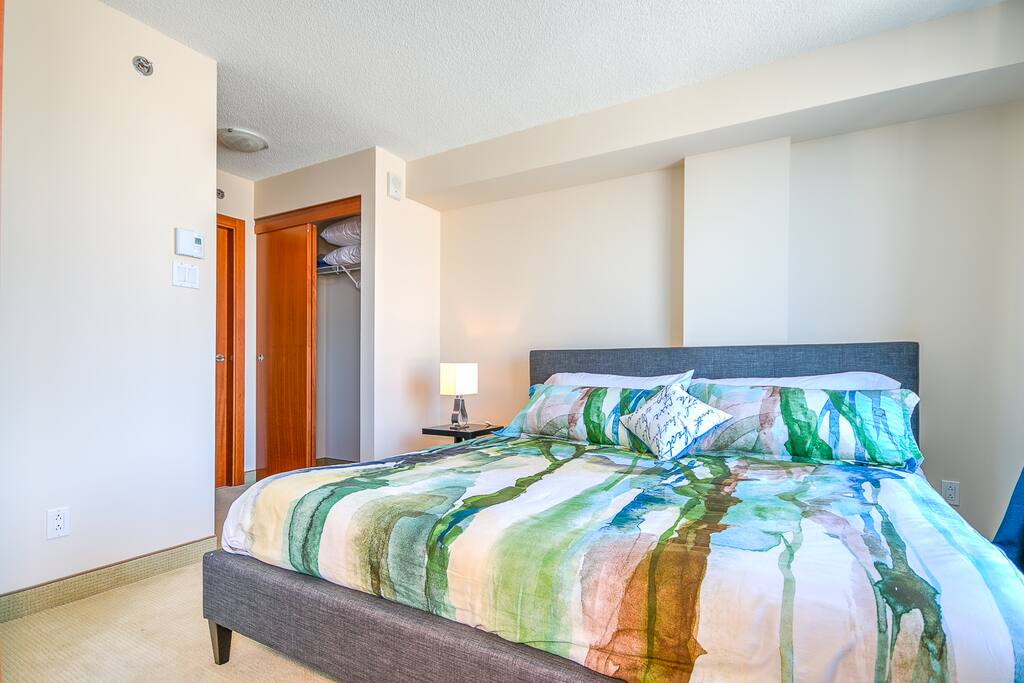 Bedroom+closet