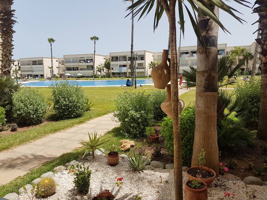 Vue sur piscine
