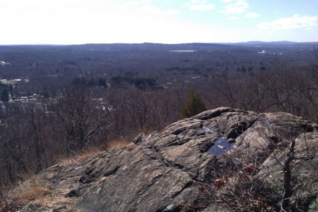 Kakiat Park - Mountain Summit, Hiking Year round with views of NYC Skyline just an 8 Minute drive down the road.