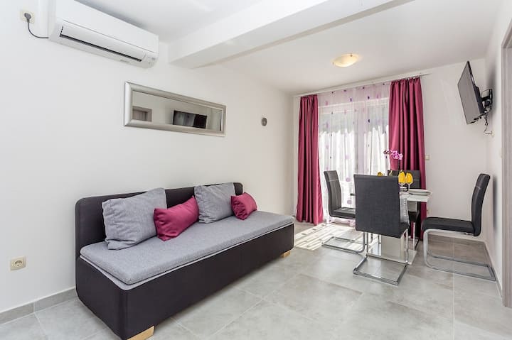 Apartment, Nature, Common Pool,terrace With Shadow - Krk