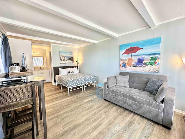 Sun, Surf & Sand managed Airbnb listing 1