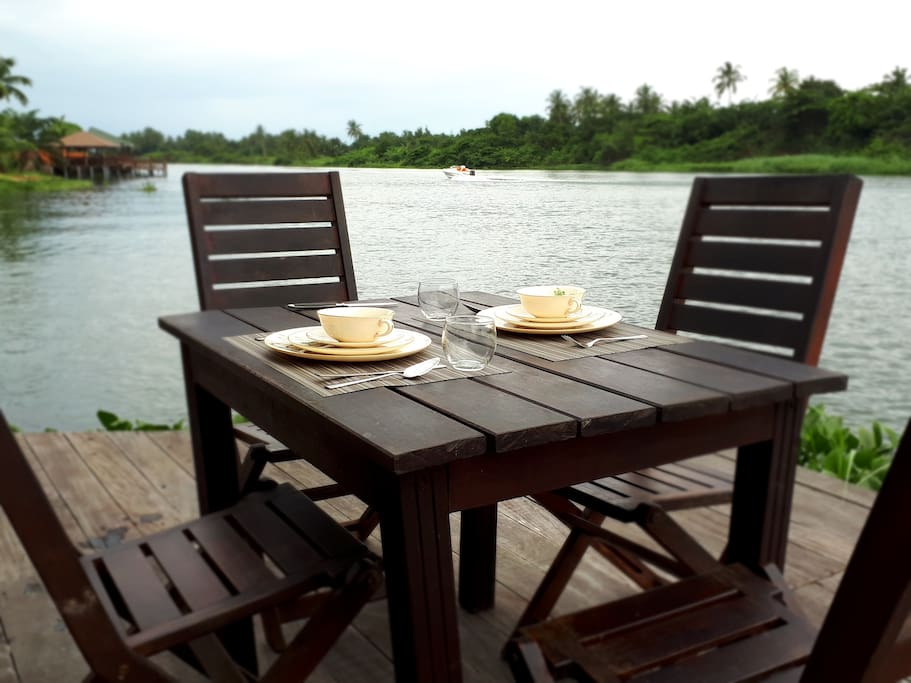 Dining on Veranda