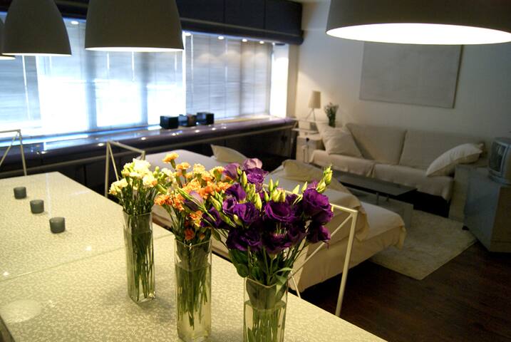 Artist's Studio, Central & Near Taksim