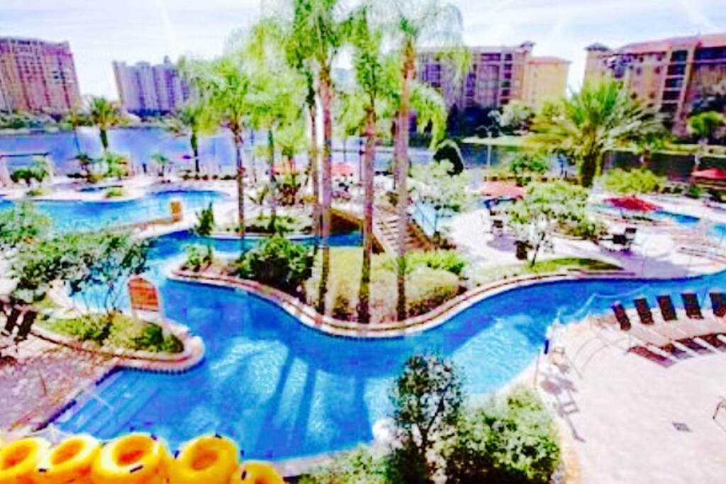 air b and b with swimming pool