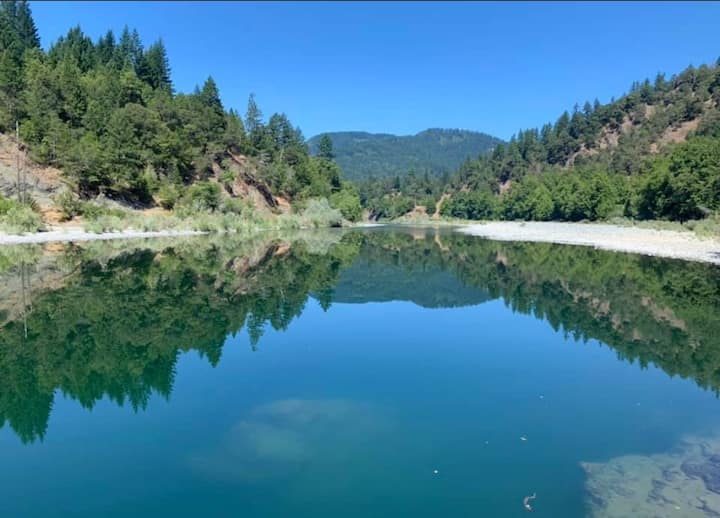 Beautiful Agness Home on the River Houses for Rent in Agness, Oregon