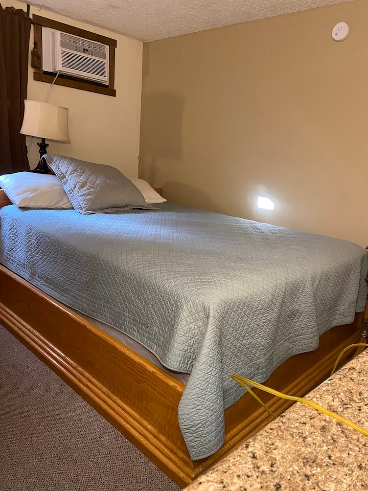 DHOMË GJUMI E VOGËL