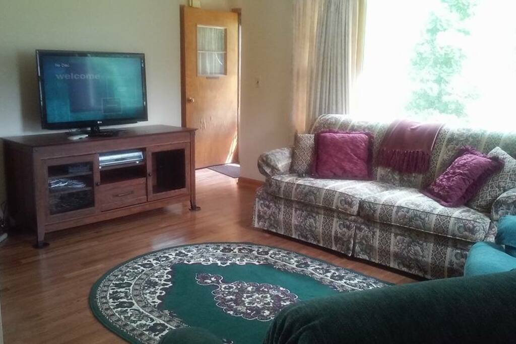 Netflix and a blue ray player