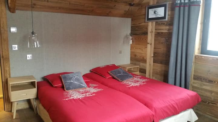 ორადგილიანი მოთხილამურეები 2 საწოლით 90