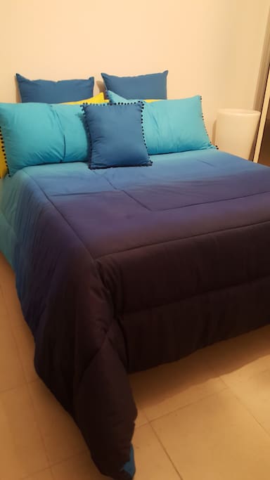 Recamara con baño privado y acceso a la gran terraza