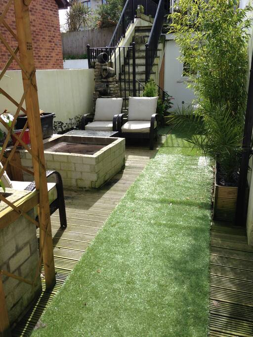 FIREPIT AND BBQ AREA
