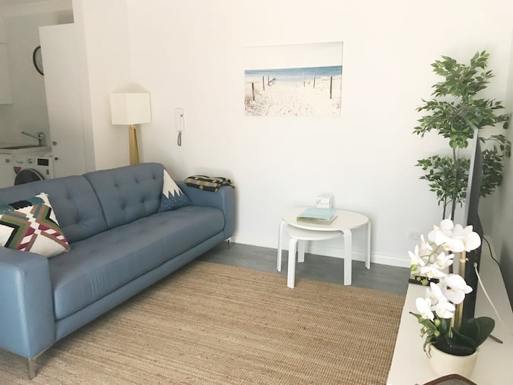 The Star: Private, Quiet, Modern Spacious 1bedroom - Camperdown
