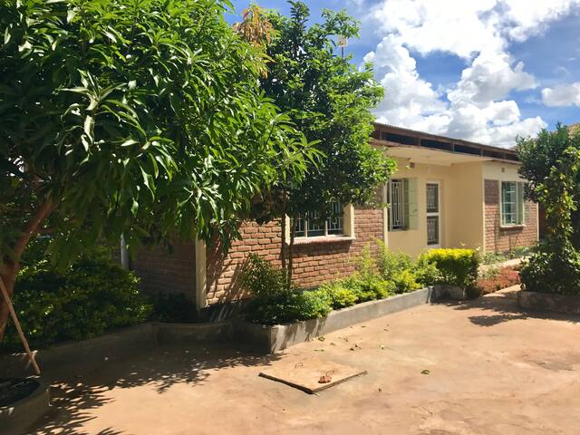 Chifungo's Guest House
