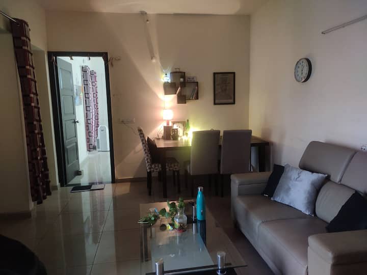Lovely 2 Room Rental Unit With Kitchen And Balcony - Ghaziabad