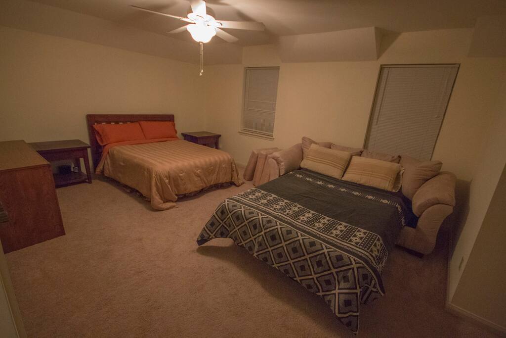 Queen size Sleeper Couch for additional guests