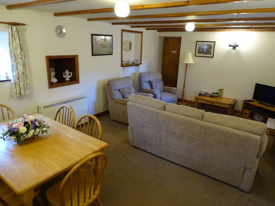 Lounge/Diner
